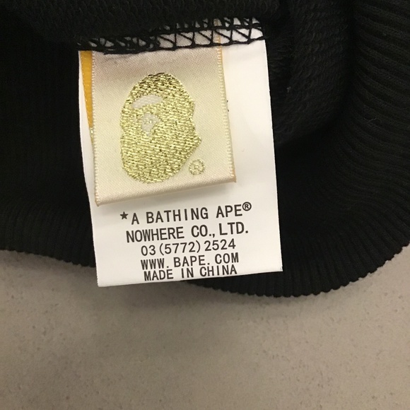 Full zip Shark hoodie - Picture 10 of 16